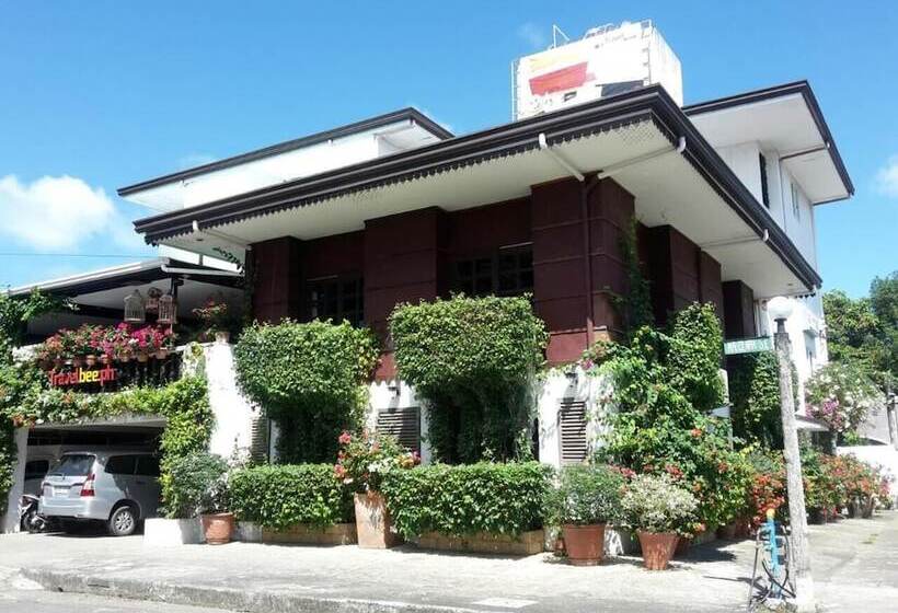 هتل Travelbee Heritage Inn