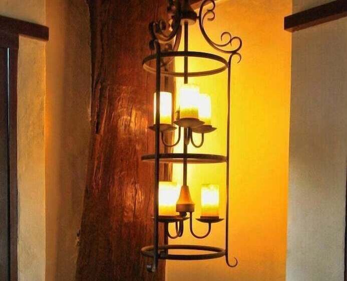 فندق Travelbee Heritage Inn