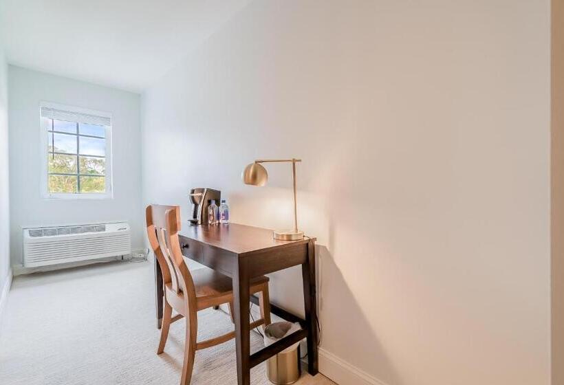 فندق Chateau Renault