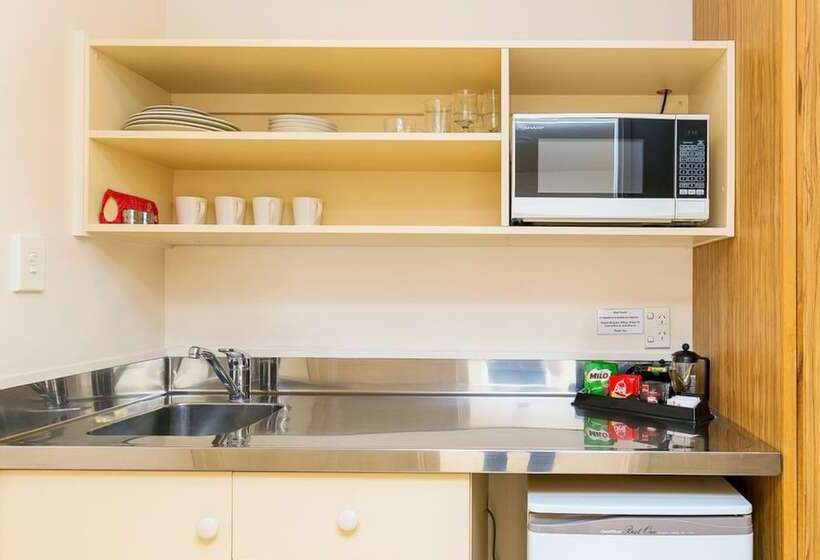 בית מלון כפרי Wallaceville Motor Lodge