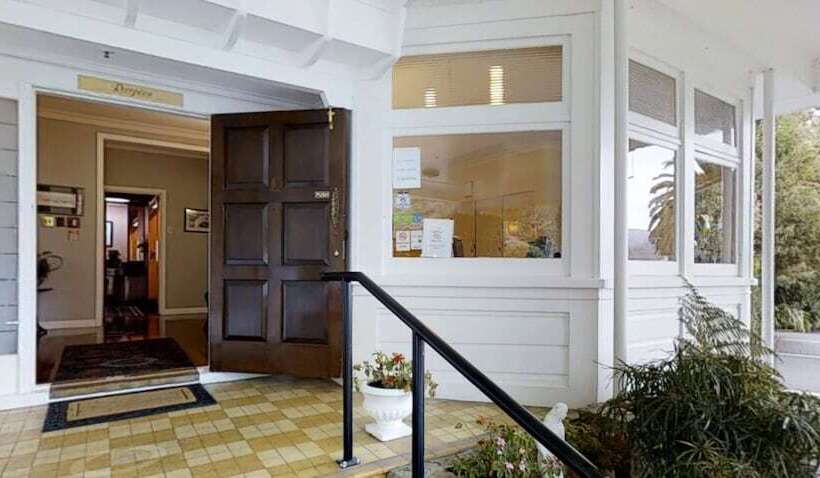 בית מלון כפרי Wallaceville Motor Lodge