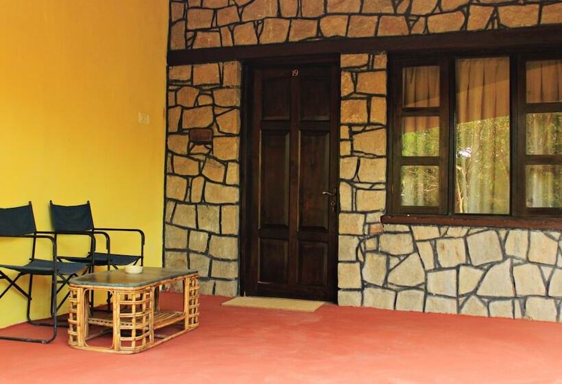 בית מלון כפרי Wild Chalet Resort