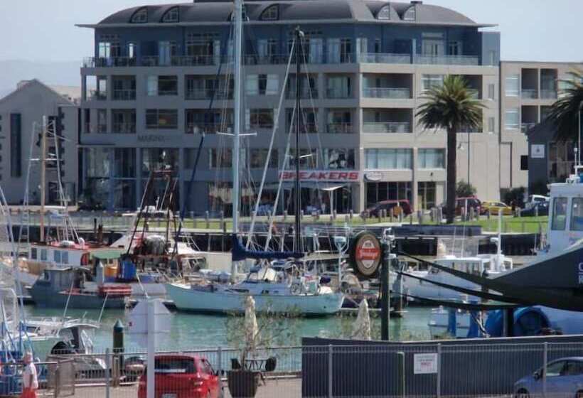 Marinaview Apartments