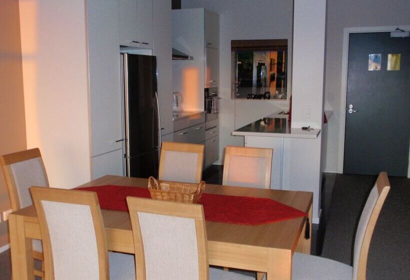 Marinaview Apartments