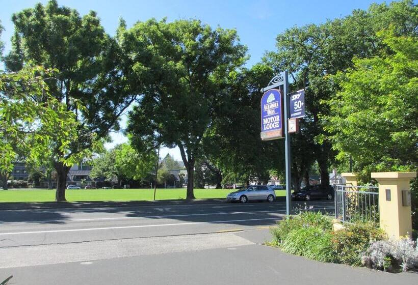 汽车旅馆  Alhambra Oaks Motor Lodge