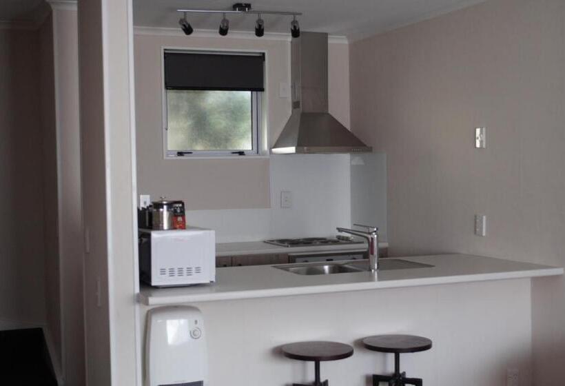 汽车旅馆 Carramar Motor Inn