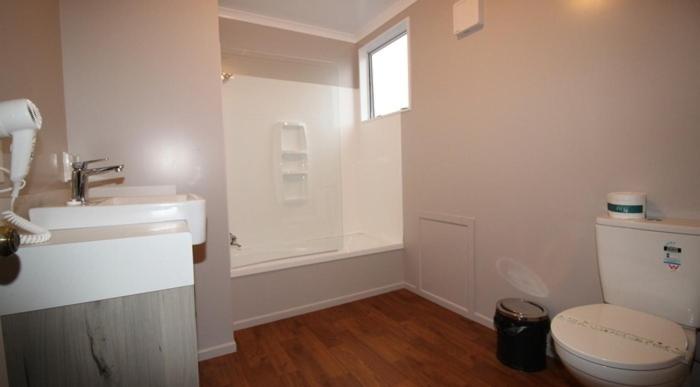 汽车旅馆 Carramar Motor Inn