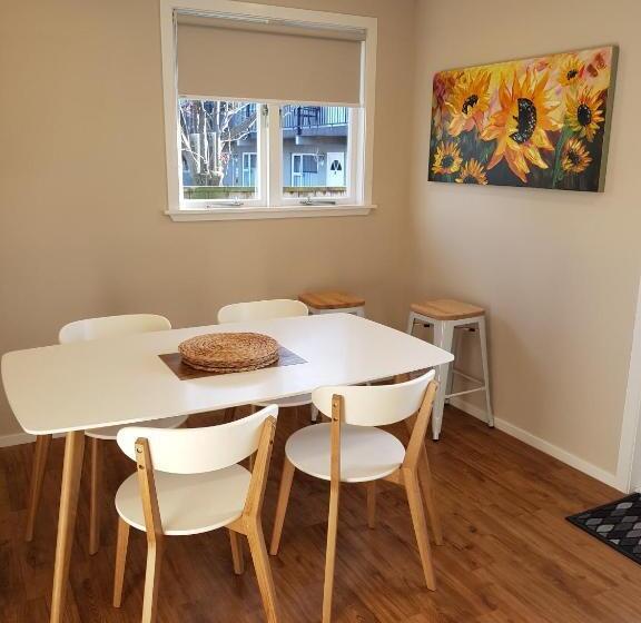 汽车旅馆 Carramar Motor Inn