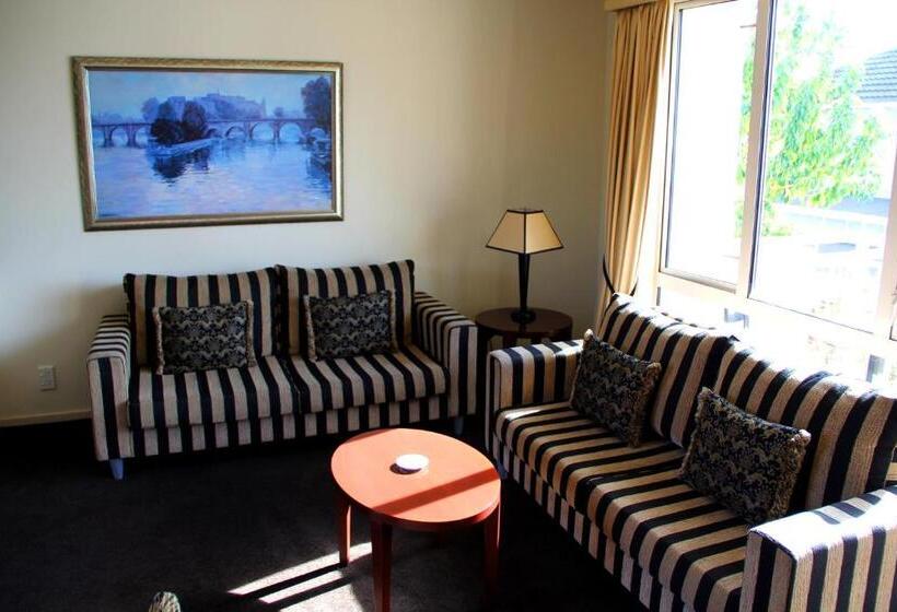 汽车旅馆  Cedar Grove Motor Lodge