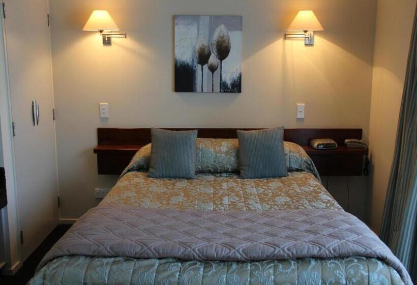 汽车旅馆  Cedar Grove Motor Lodge