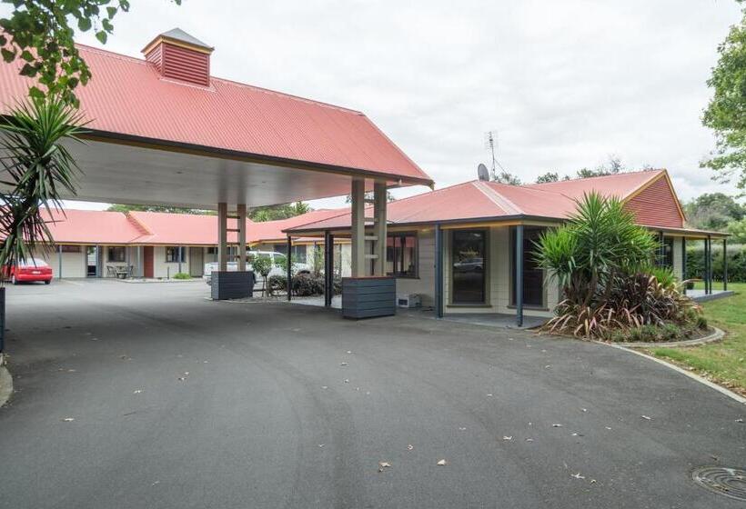 מוטל Asure Oak Estate Motor Lodge