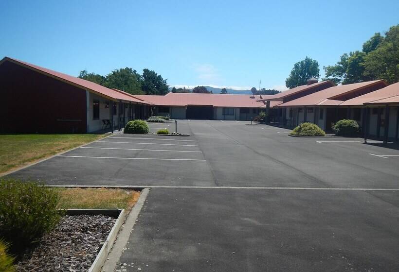 מוטל Asure Oak Estate Motor Lodge