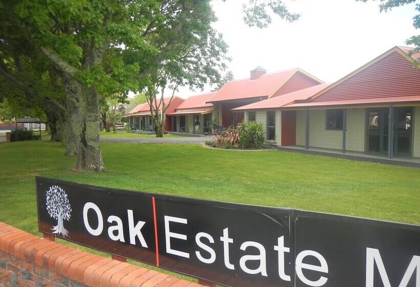 מוטל Asure Oak Estate Motor Lodge