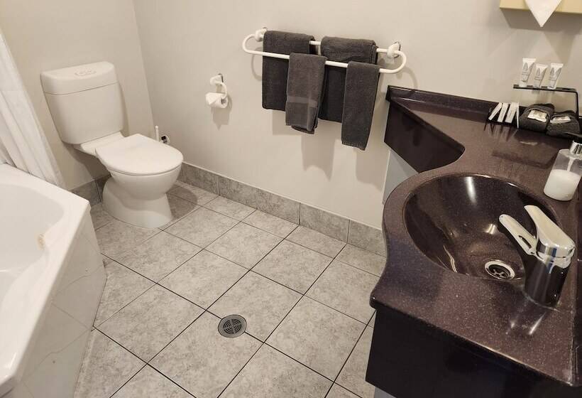 מוטל Asure Oak Estate Motor Lodge