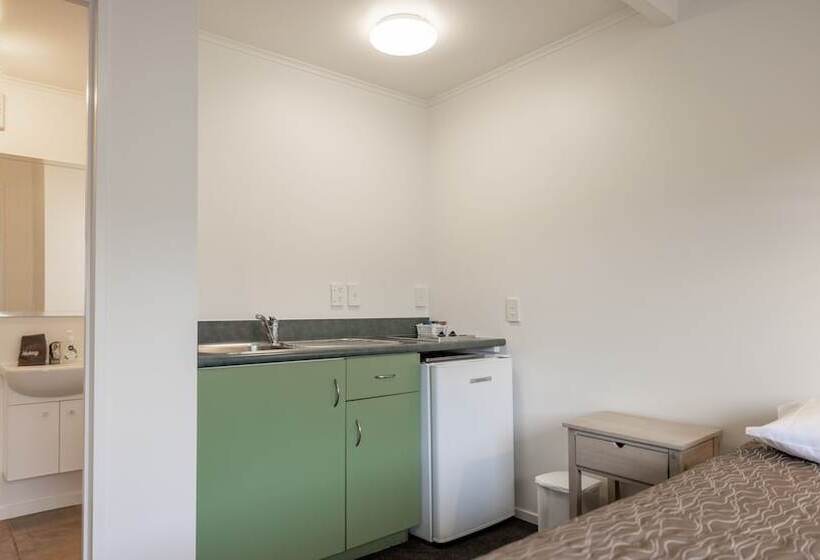 مُتل Tasman Holiday Parks Picton