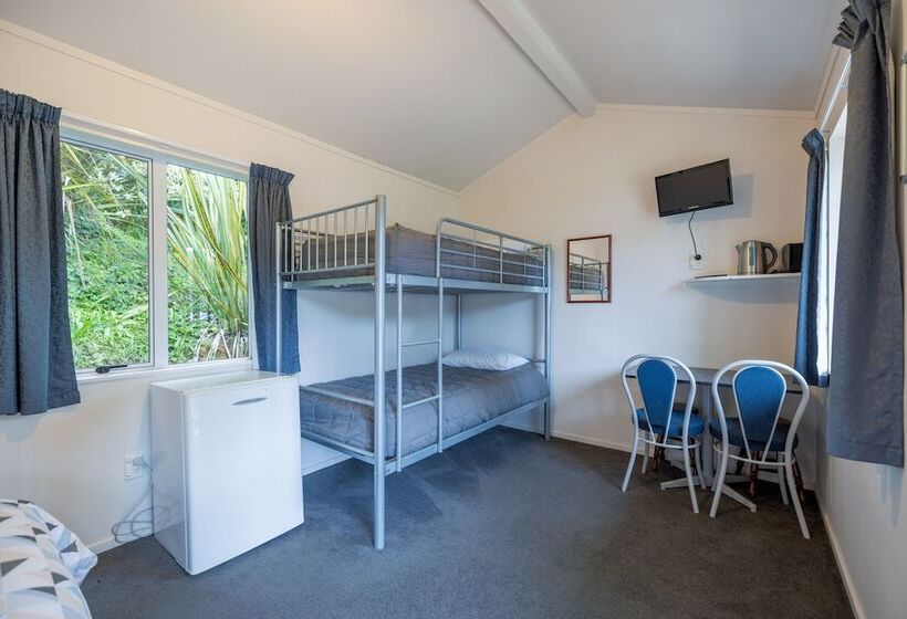 مُتل Tasman Holiday Parks Picton