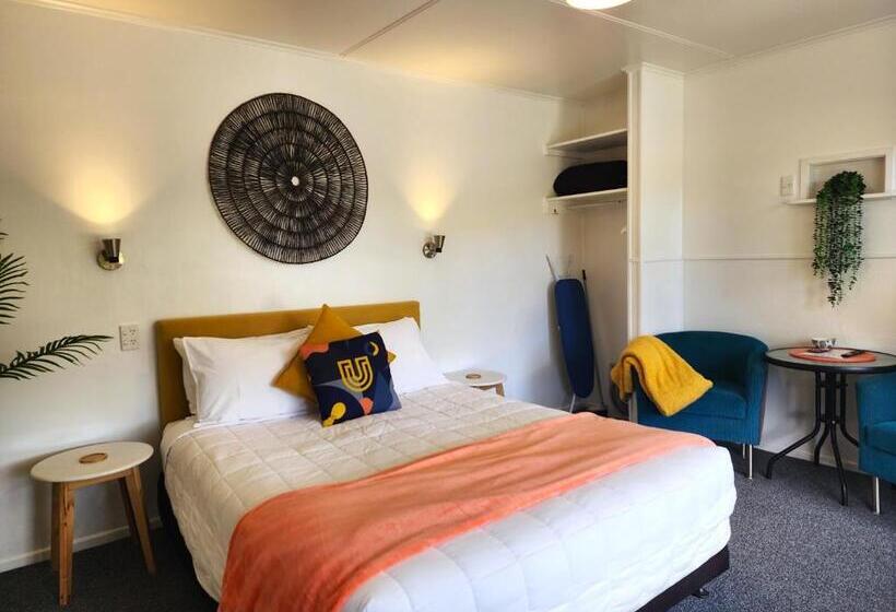 汽车旅馆 U Studios Masterton