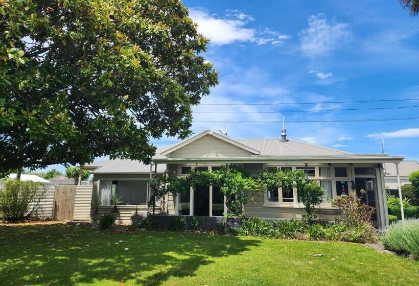 汽车旅馆 U Studios Masterton