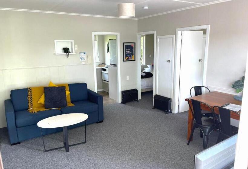 汽车旅馆 U Studios Masterton