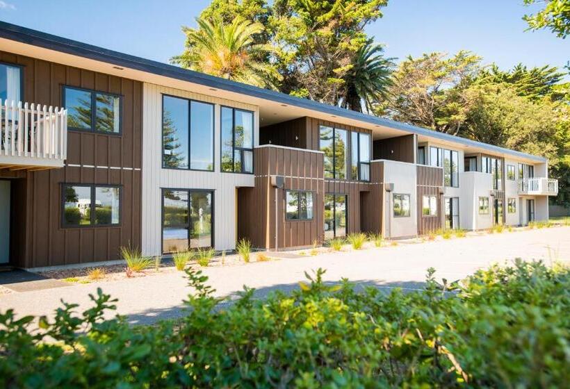 مُتل Waikanae Beach Ocean View Apartments