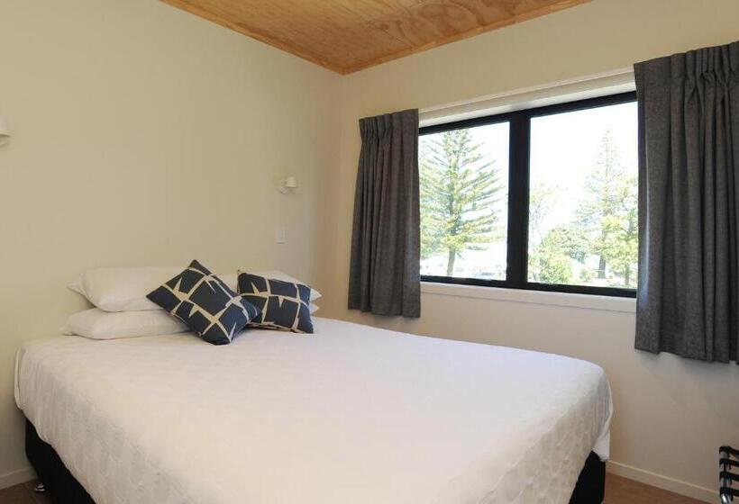 مُتل Waikanae Beach Ocean View Apartments