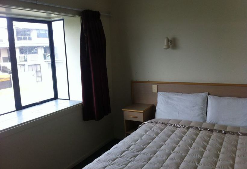 Мотель Ocean Waves