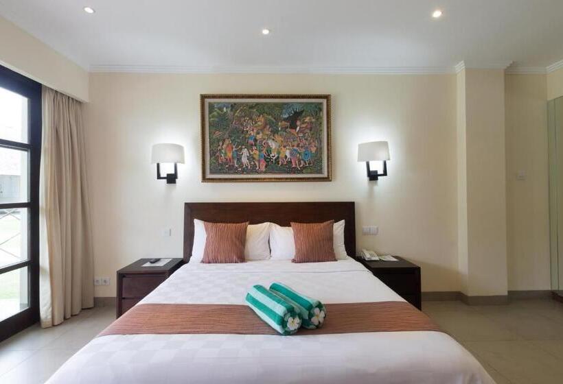 Peninsula Bay Resort