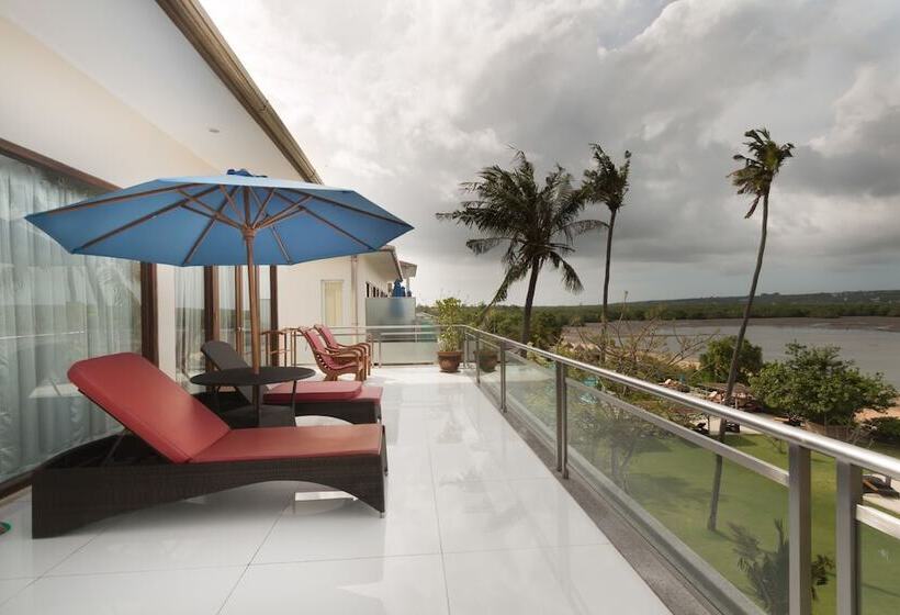 Peninsula Bay Resort