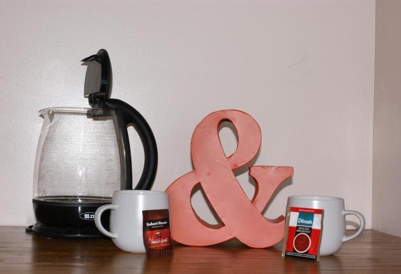 膳宿费 73 Milton Accommodation