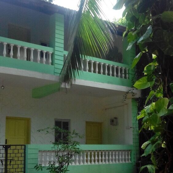 פנסיון Goa Velha Guest House