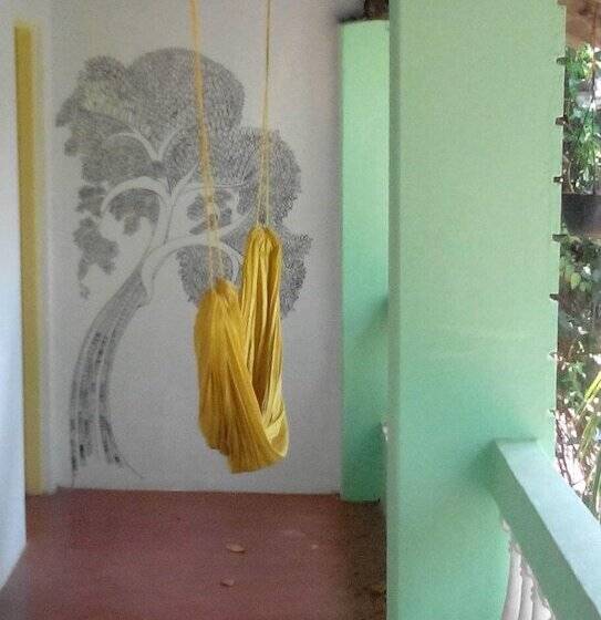 פנסיון Goa Velha Guest House