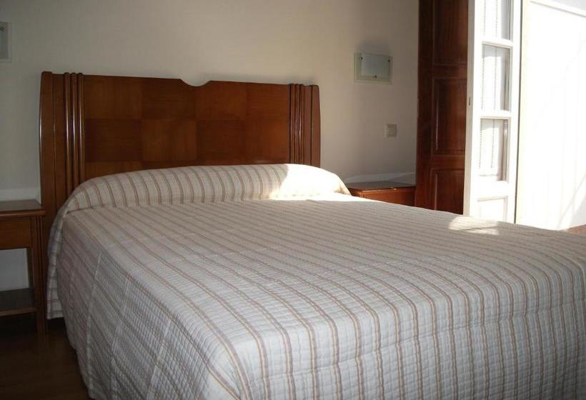 펜션 Guesthouse Muralhas Do Mino