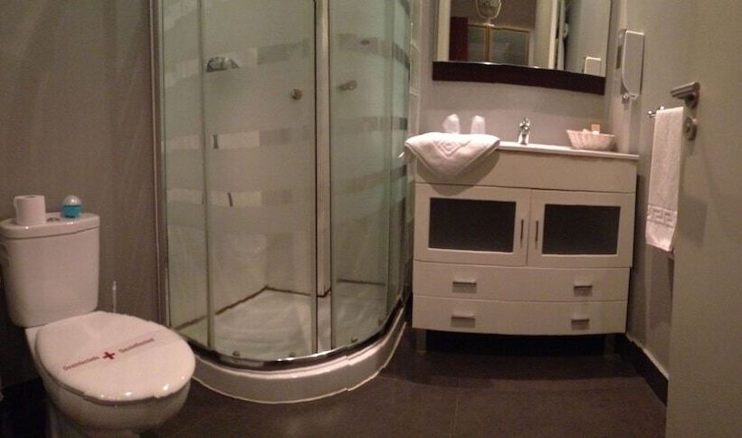 پانسیون Hostal San Sebastian Centro