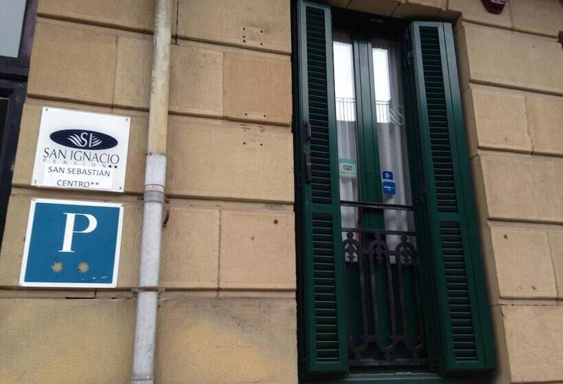 ペンション Hostal San Sebastian Centro