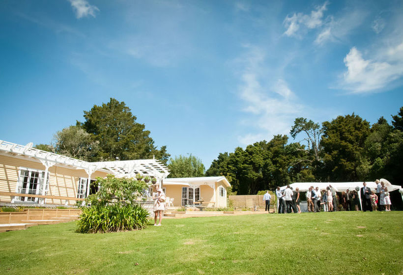 پانسیون Keriwin House