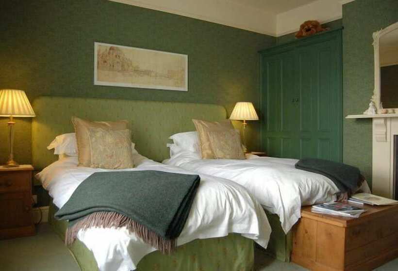 膳宿费 The Old Vicarage Dolfor