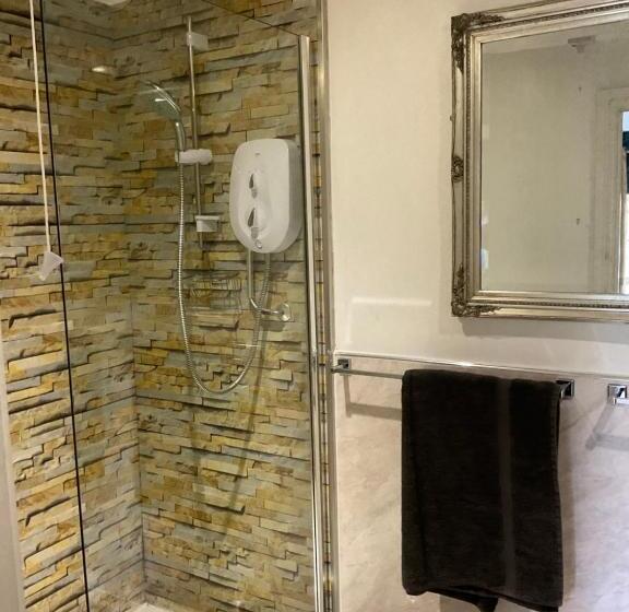 펜션 The Whitehouse Ross On Wye