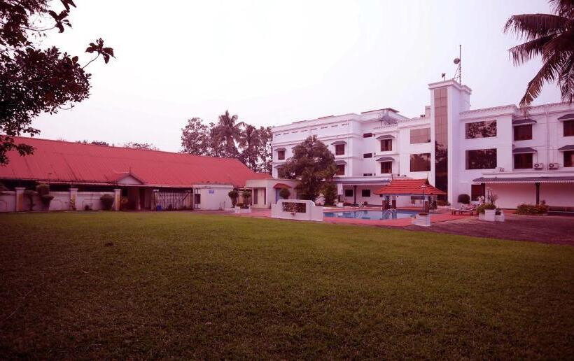 Quality Airport Hotels