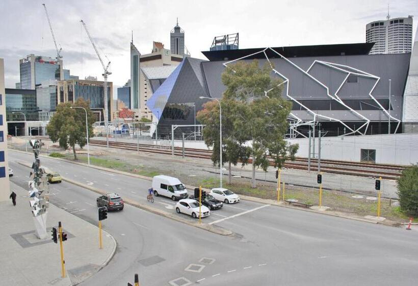 Quokka Backpackers Hostel Perth Note Valid Passport Required To Check In