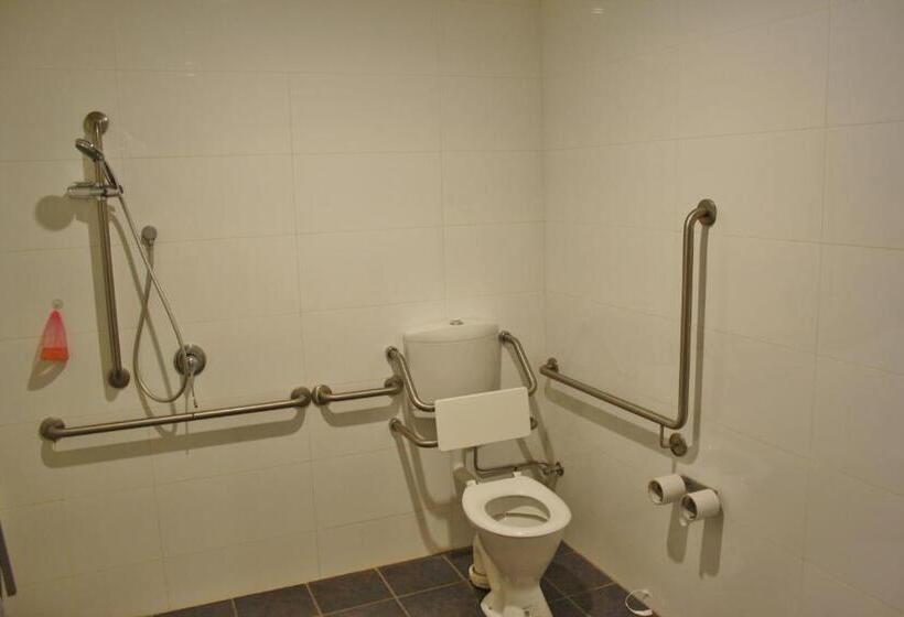 Quokka Backpackers Hostel Perth Note Valid Passport Required To Check In