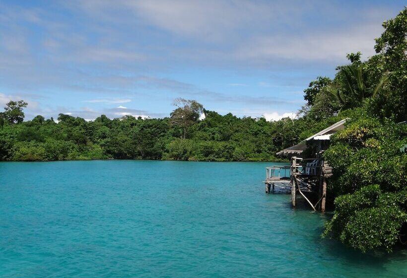 אתר נופש Lusia's Lagoon Chalets