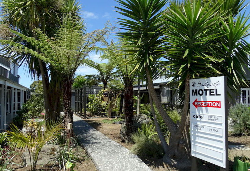 Southpacific Motel And Conference Centre