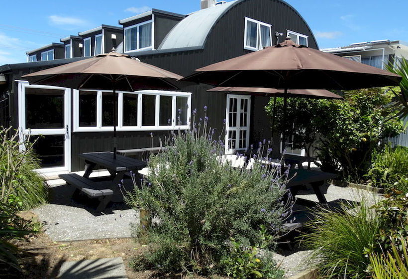 Southpacific Motel And Conference Centre