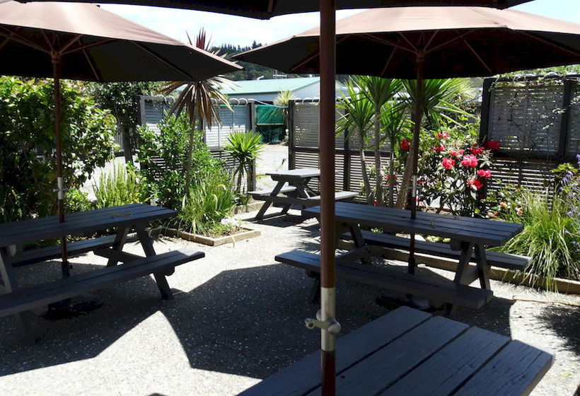 Southpacific Motel And Conference Centre