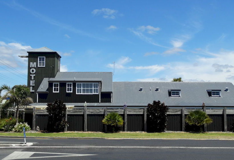 Southpacific Motel And Conference Centre