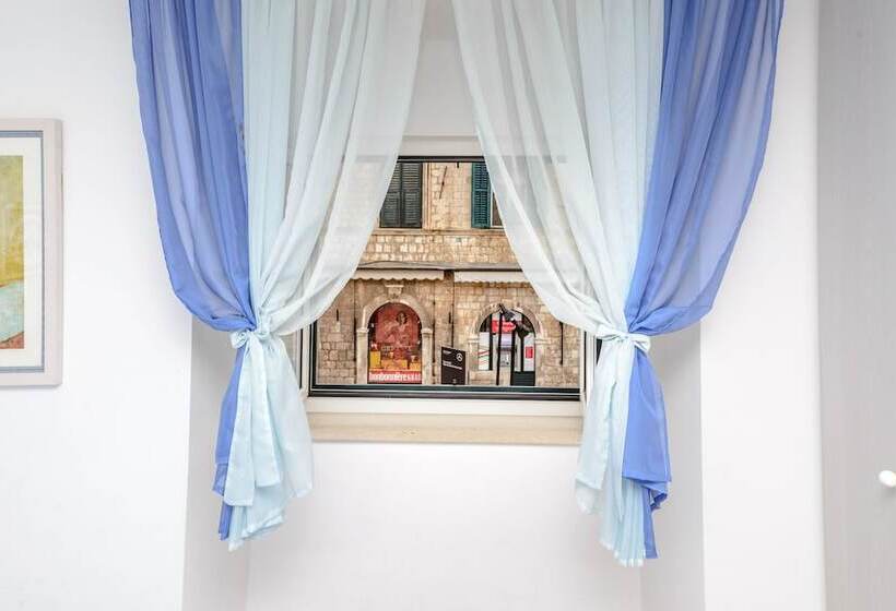 Studio Apartments Stradun