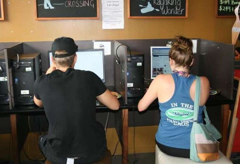 Taupo Urban Retreat   Hostel