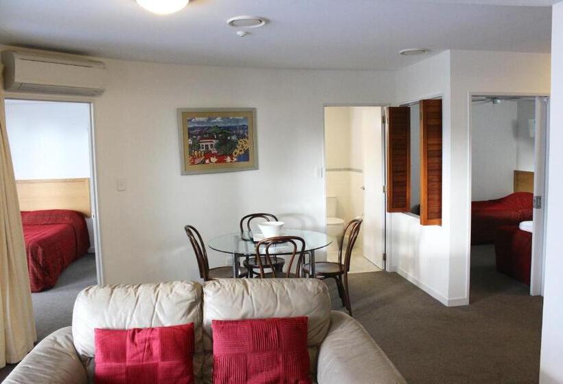 The Anchorage Apartments