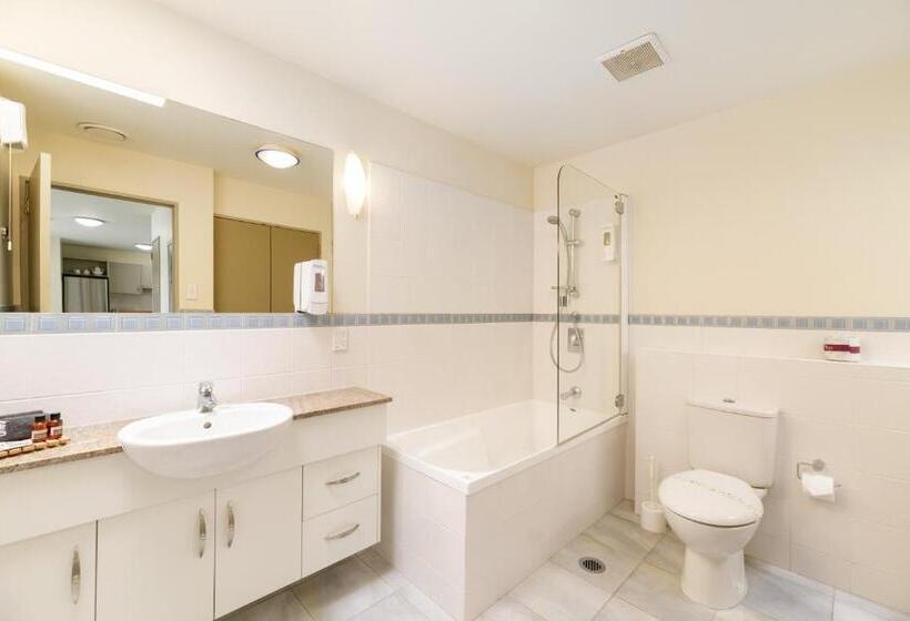 The Anchorage Apartments