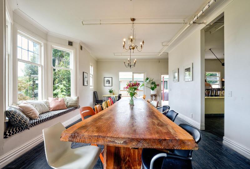 The Dwellington Hostel